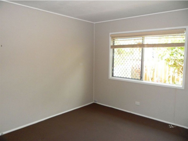 2/9 Hankinson Street, Golden Beach QLD 4551