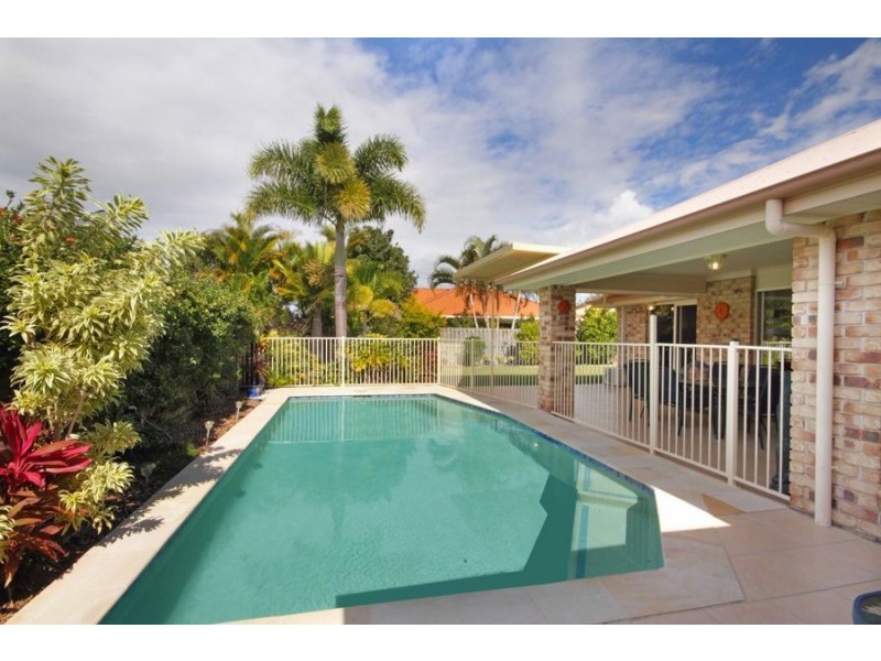 24 Firefly Street, Pelican Waters QLD 4551