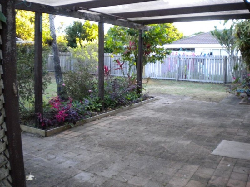 10 Coora Crescent, Currimundi QLD 4551
