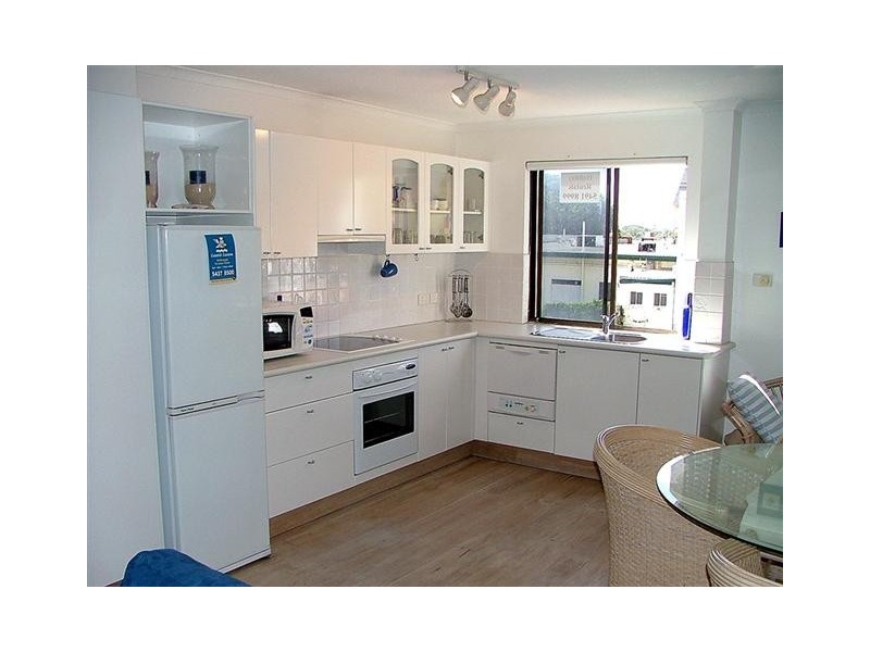 4/1 Cooma Terrace, Caloundra QLD 4551