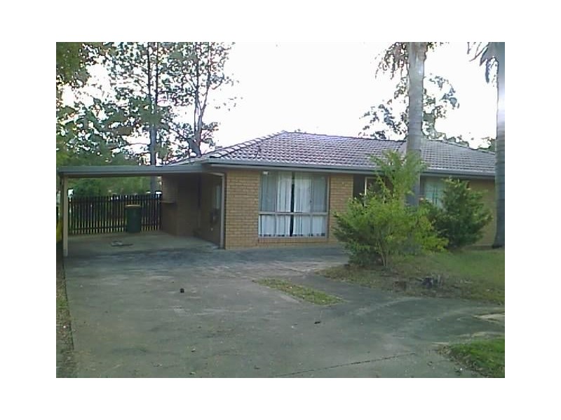 22 Nicholls Ave, Beerwah QLD 4519