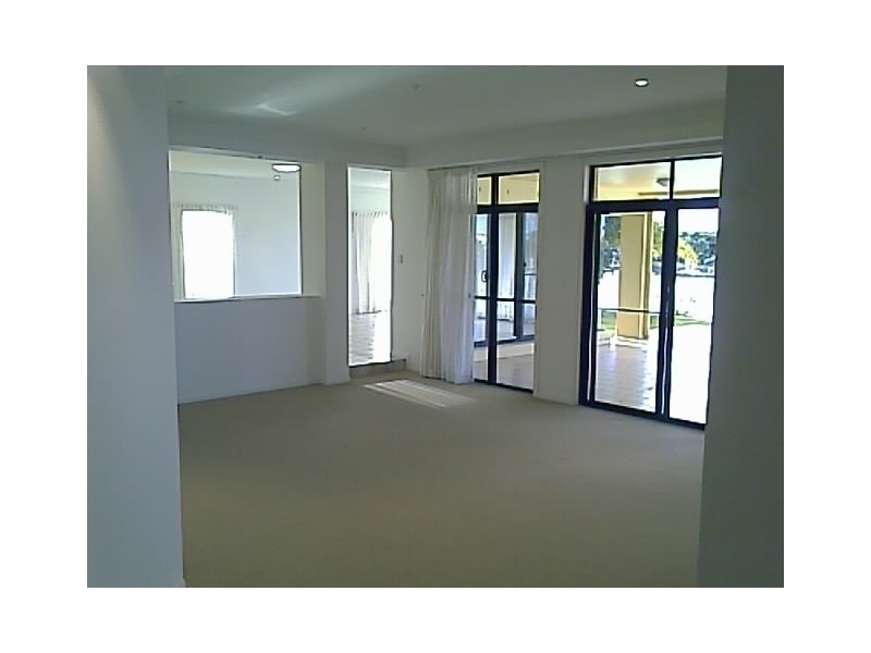 7/1 Raptor Place, Pelican Waters QLD 4551