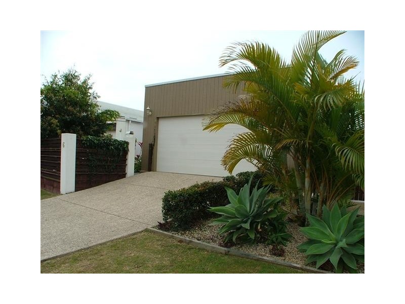 6 Pandorea St, Currimundi QLD 4551