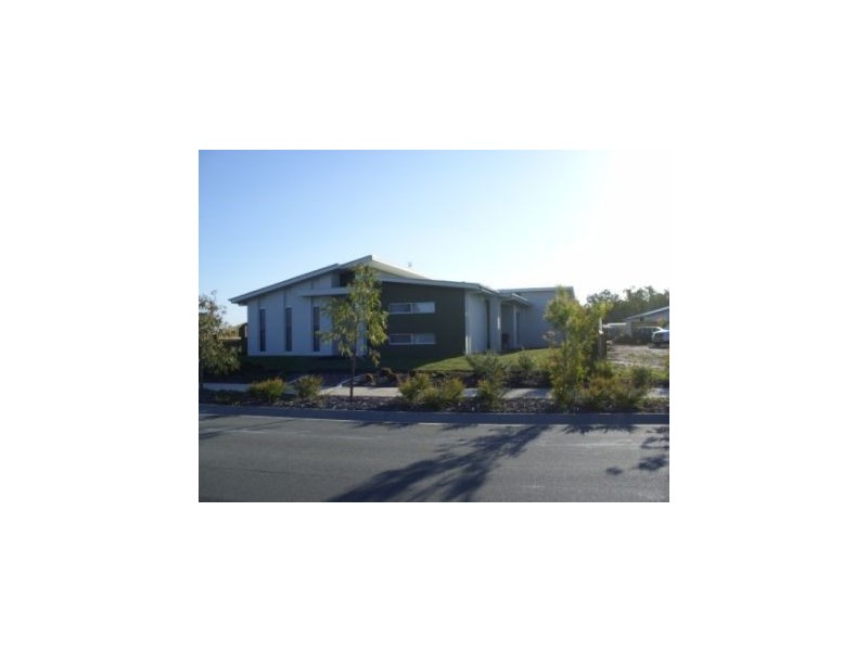19 The Promenade, Pelican Waters QLD 4551