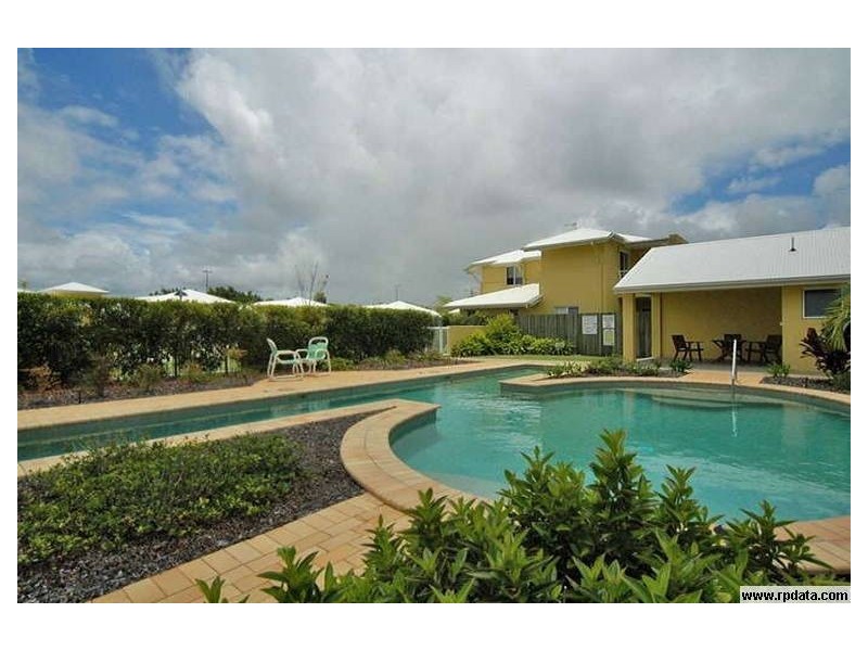 17/1 Harbourlights Way, Pelican Waters QLD 4551