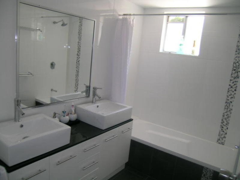 34 Milbong Street, Battery Hill QLD 4551