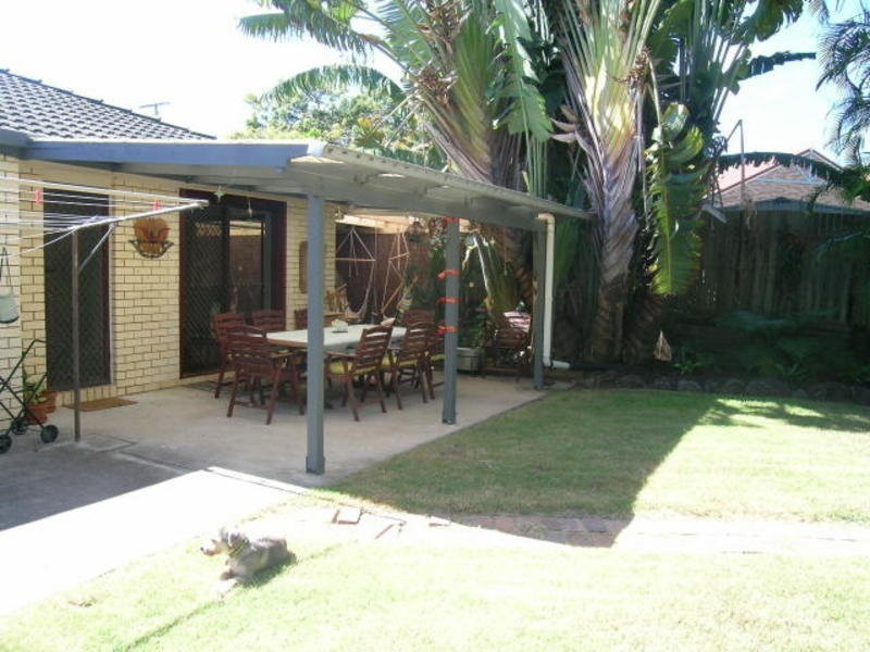 34 Milbong Street, Battery Hill QLD 4551