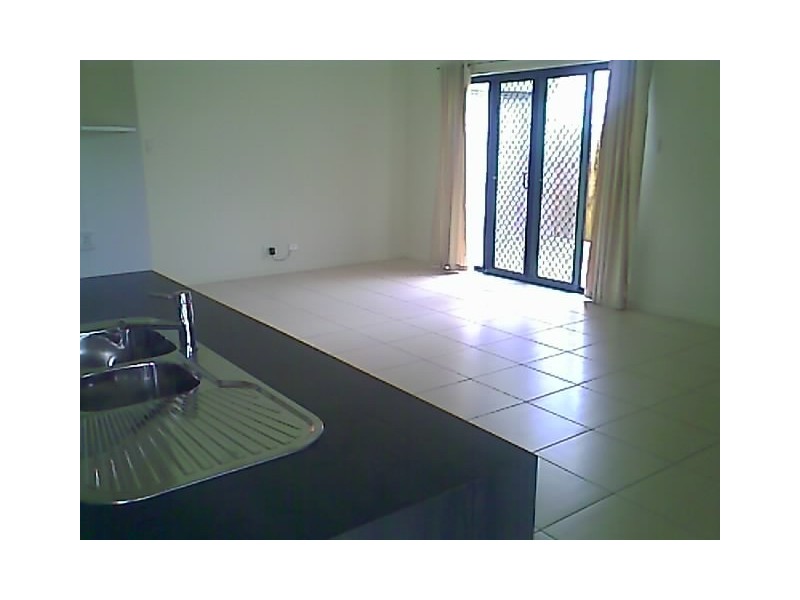 5 Eyre Place, Caloundra West QLD 4551