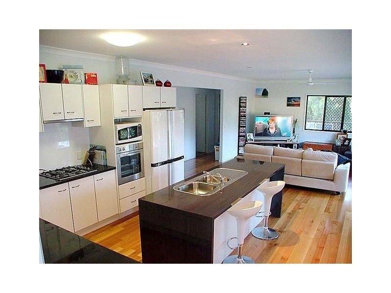11 Gallery Place, Caloundra West QLD 4551