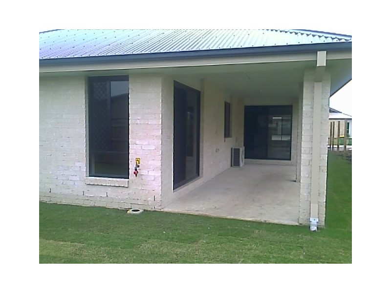 35 Howitt Street, Caloundra West QLD 4551