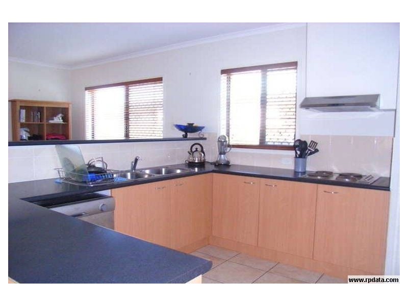 14 Clunie Street, Caloundra West QLD 4551