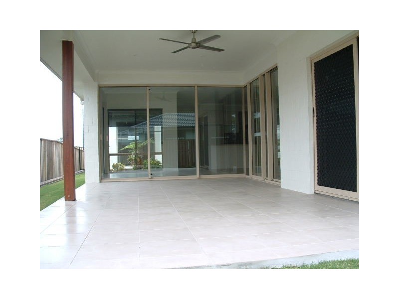 12 Watercress Street, Coomera QLD 4209