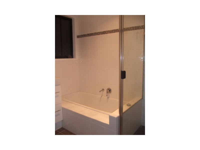 11 Wangi Way, Coomera QLD 4209