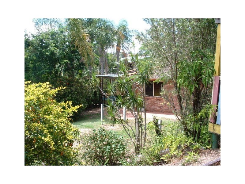 154 Universal Street, Pacific Pines QLD 4211