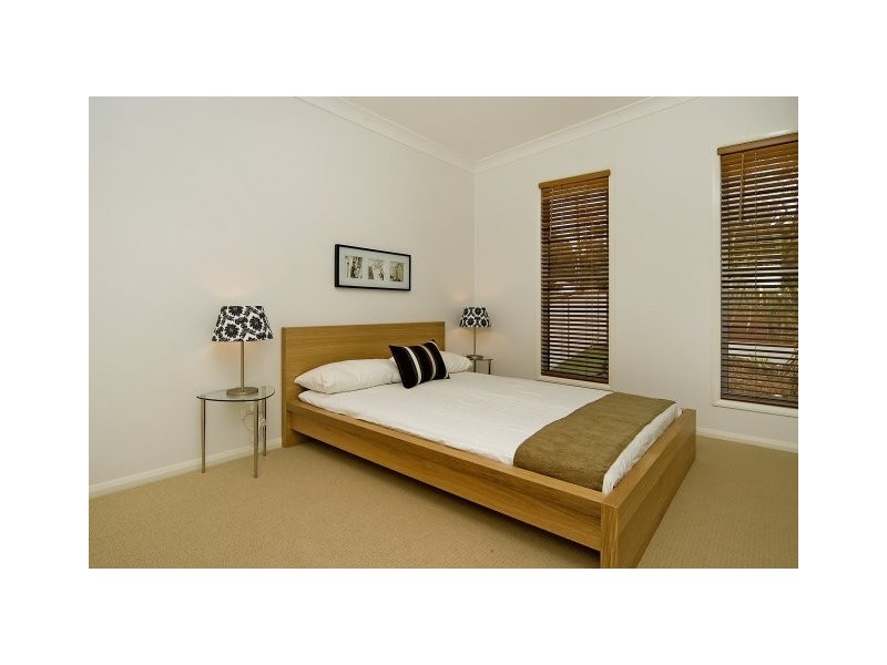 35 Lachlan Drive, Coomera QLD 4209