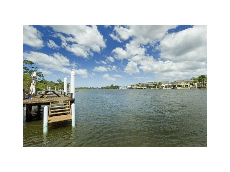 35 Lachlan Drive, Coomera QLD 4209