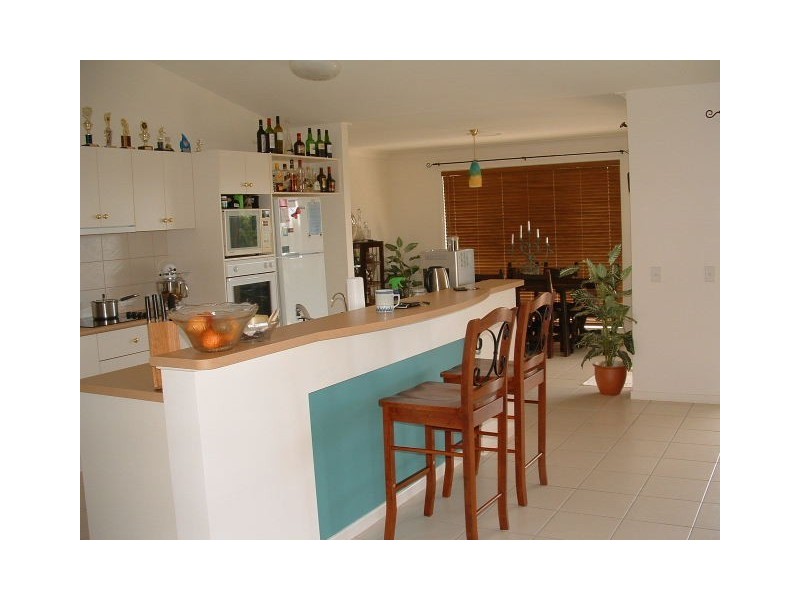 41 Thames Place, Oxenford QLD 4210