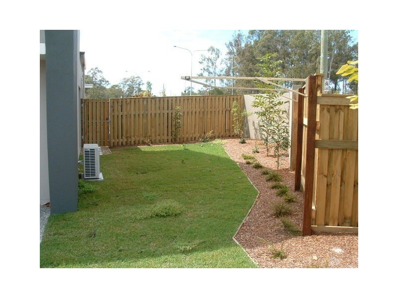 53/56 Weir Drive, Upper Coomera QLD 4209