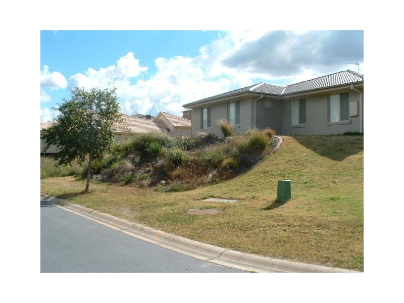 69 Victoria Drive, Pacific Pines QLD 4211