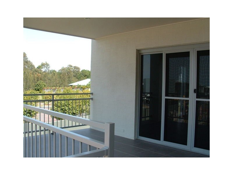 45 Village High Cres, Coomera QLD 4209