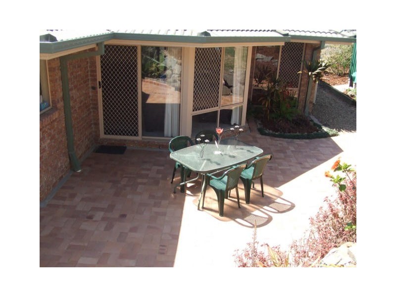 5 Hatutu Street, Pacific Pines QLD 4211