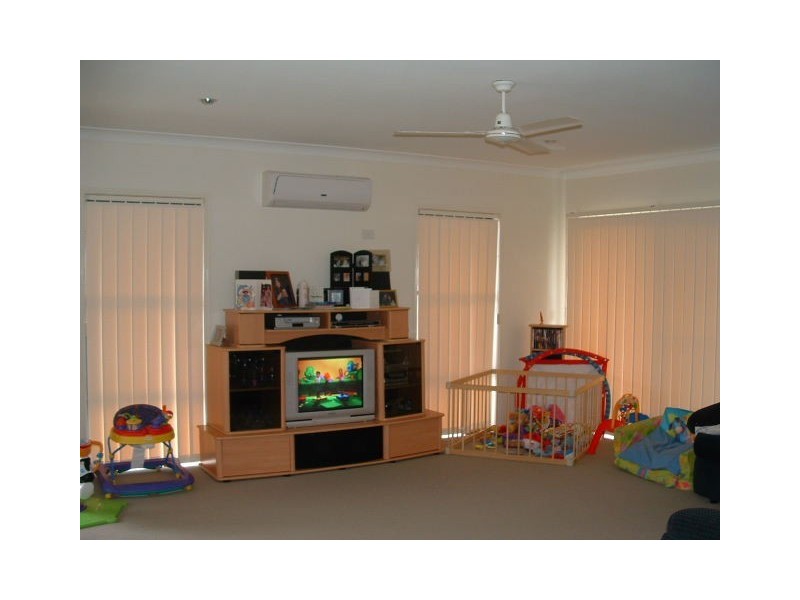 12 Jaxson Tce, Pimpama QLD 4209