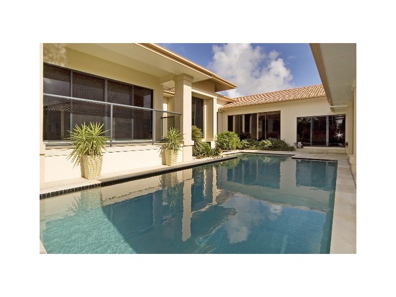 Hope Island QLD 4212