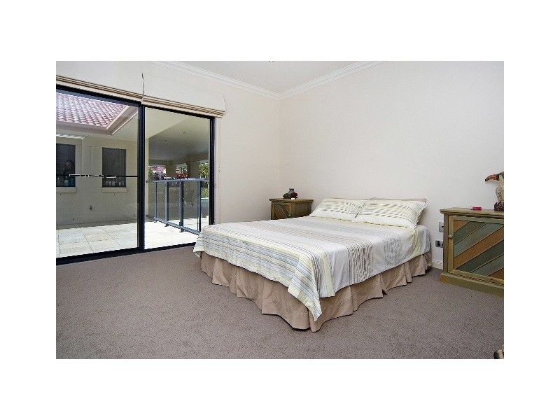 Hope Island QLD 4212