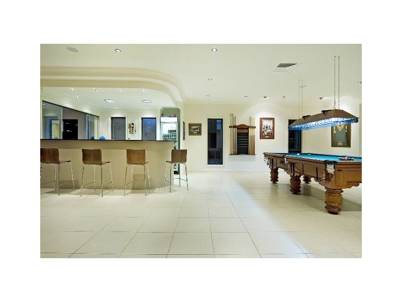 Hope Island QLD 4212