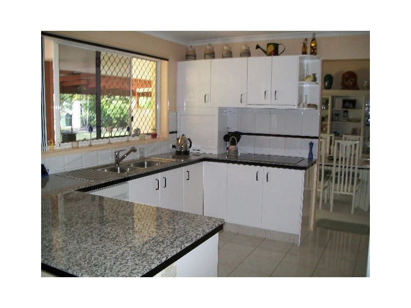 39 Rivertree Avenue, Helensvale QLD 4212