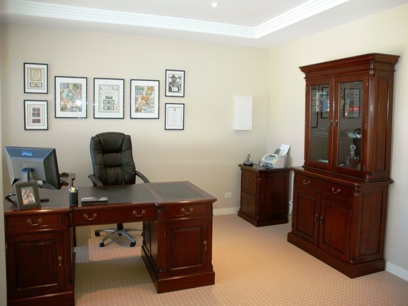 Sovereign Islands QLD 4216