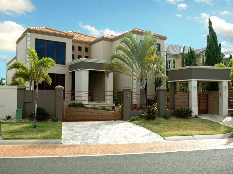 Sovereign Islands QLD 4216