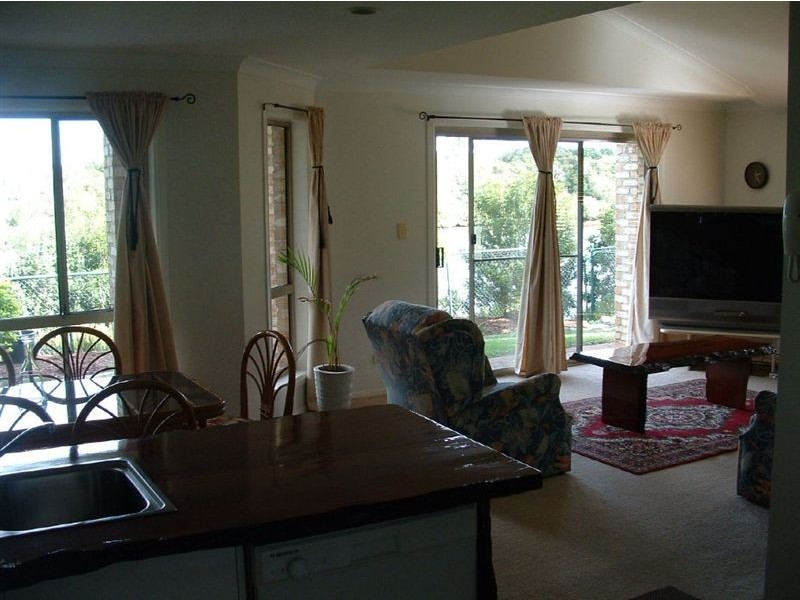 4/4 Koala Town Road, Upper Coomera QLD 4209