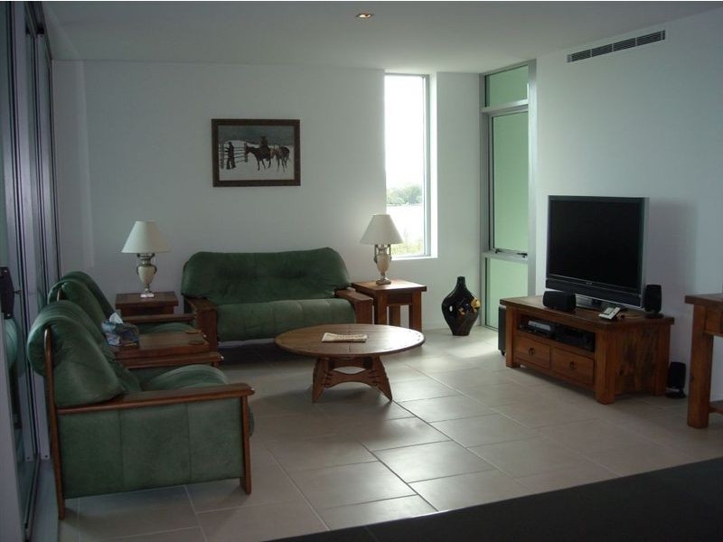 28406/0 Ephraim Island- Broadwater Precinct, Paradise Point QLD 4216