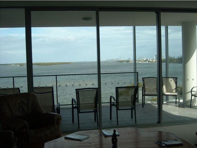 28406/0 Ephraim Island- Broadwater Precinct, Paradise Point QLD 4216