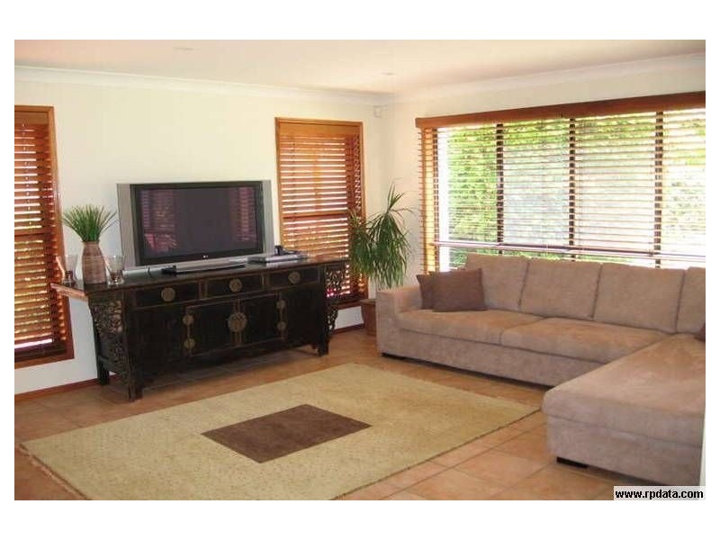 1639 Riverdale Drive, Hope Island QLD 4212