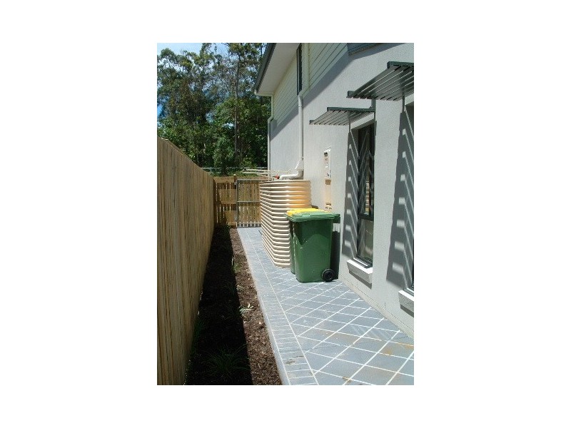 4/23 Seagreen Drive, Coomera QLD 4209