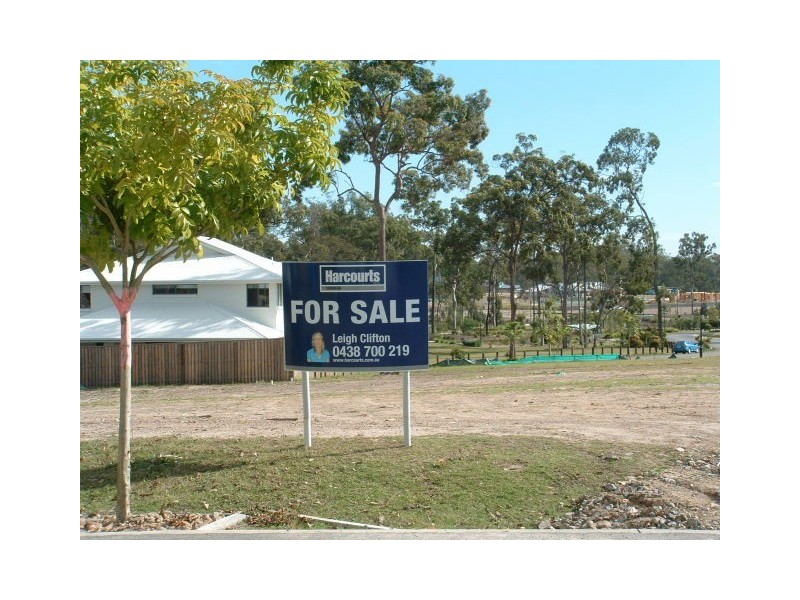 23 Peregrine Cr, Coomera QLD 4209