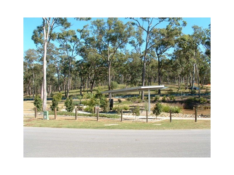 23 Peregrine Cr, Coomera QLD 4209