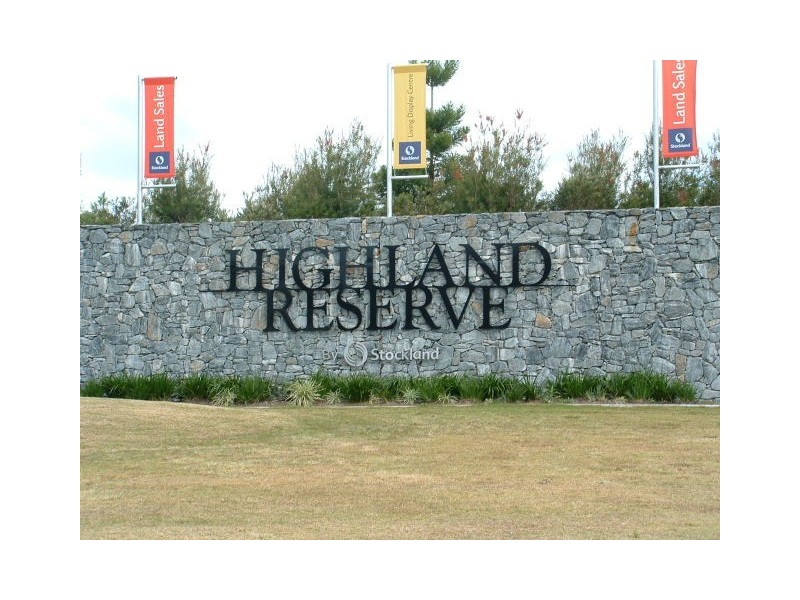 27 Barrington St, Upper Coomera QLD 4209