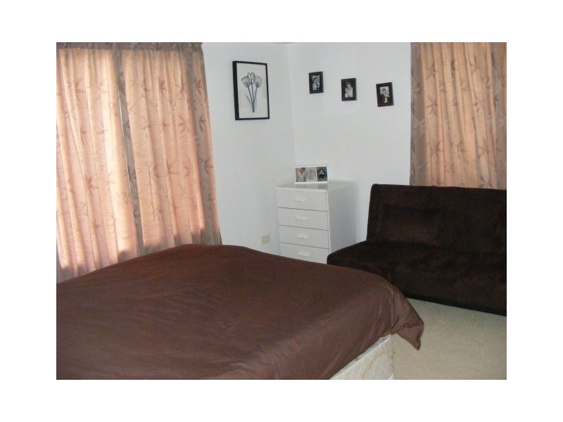 8 Stanfield Drive, Upper Coomera QLD 4209