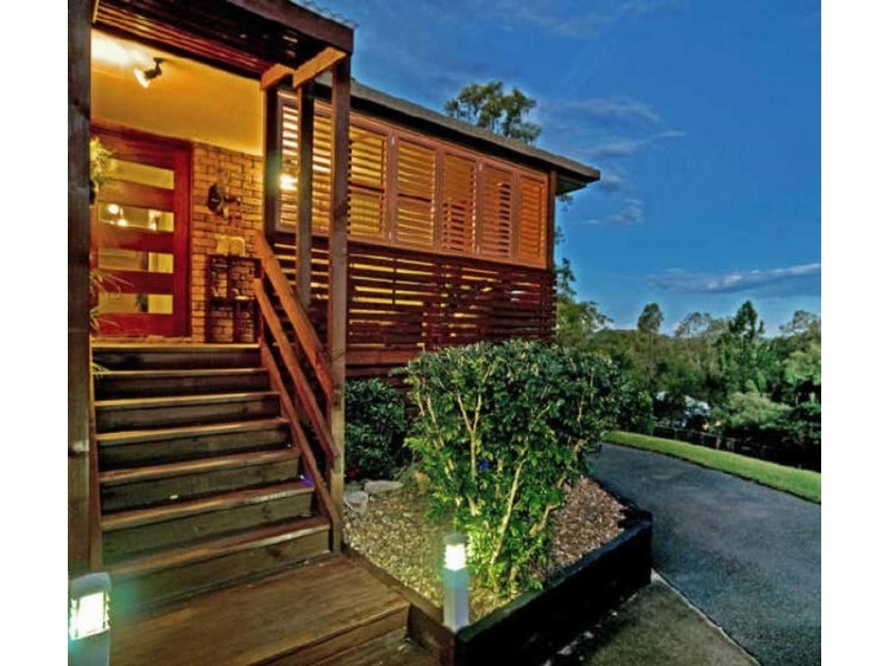 10 Edwards Place, Ormeau QLD 4208