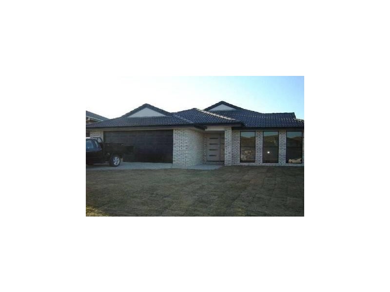 6 Dahlia Crescent, Ormeau QLD 4208