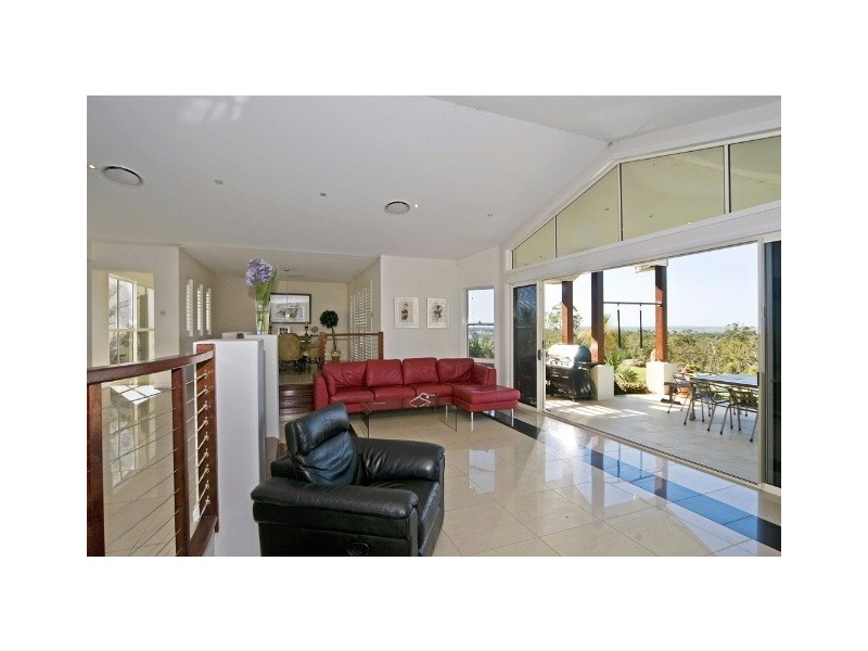 15 Guara Grove East, Pimpama QLD 4209