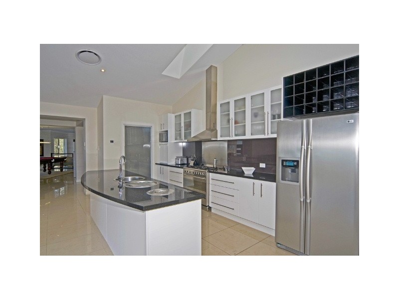 15 Guara Grove East, Pimpama QLD 4209