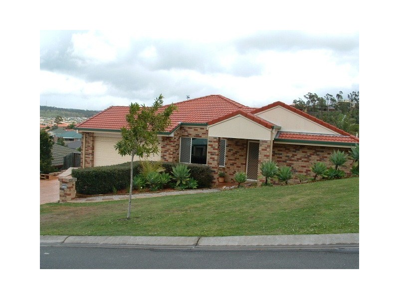 10 Atoli Rise, Pacific Pines QLD 4211