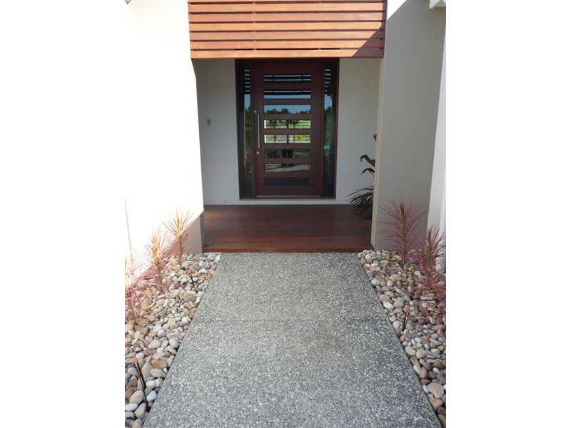 40 Marina Parade, Jacobs Well QLD 4208