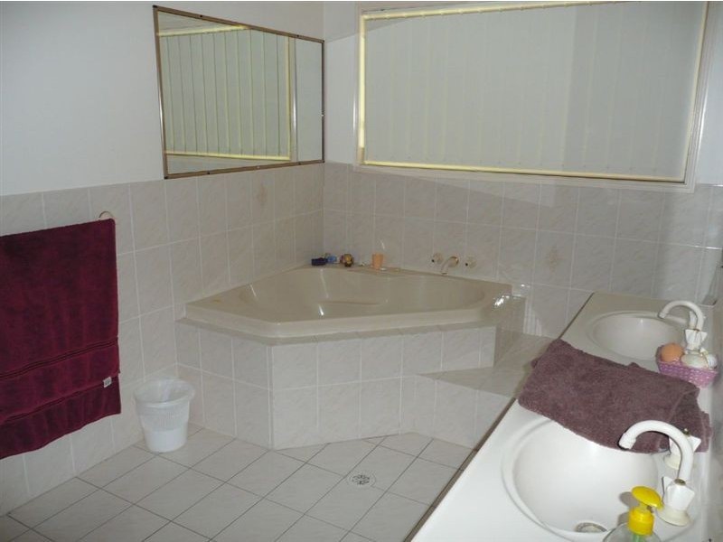 28 Pascoe Road, Ormeau QLD 4208