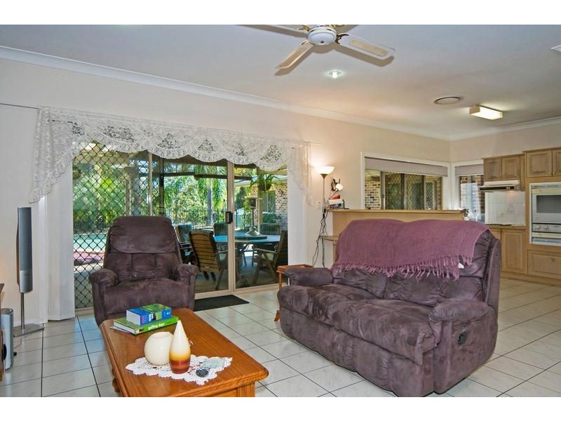 4 Renford Court, Ormeau QLD 4208