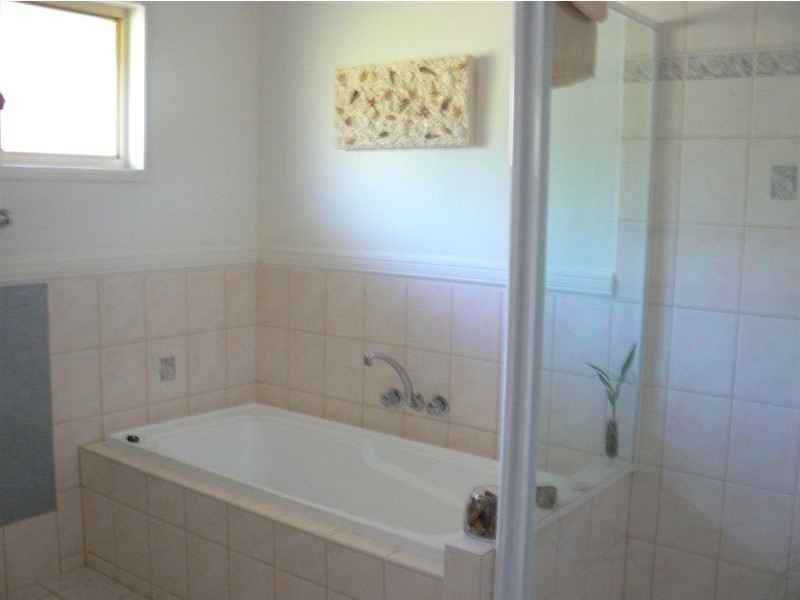 Ormeau Hills QLD 4208